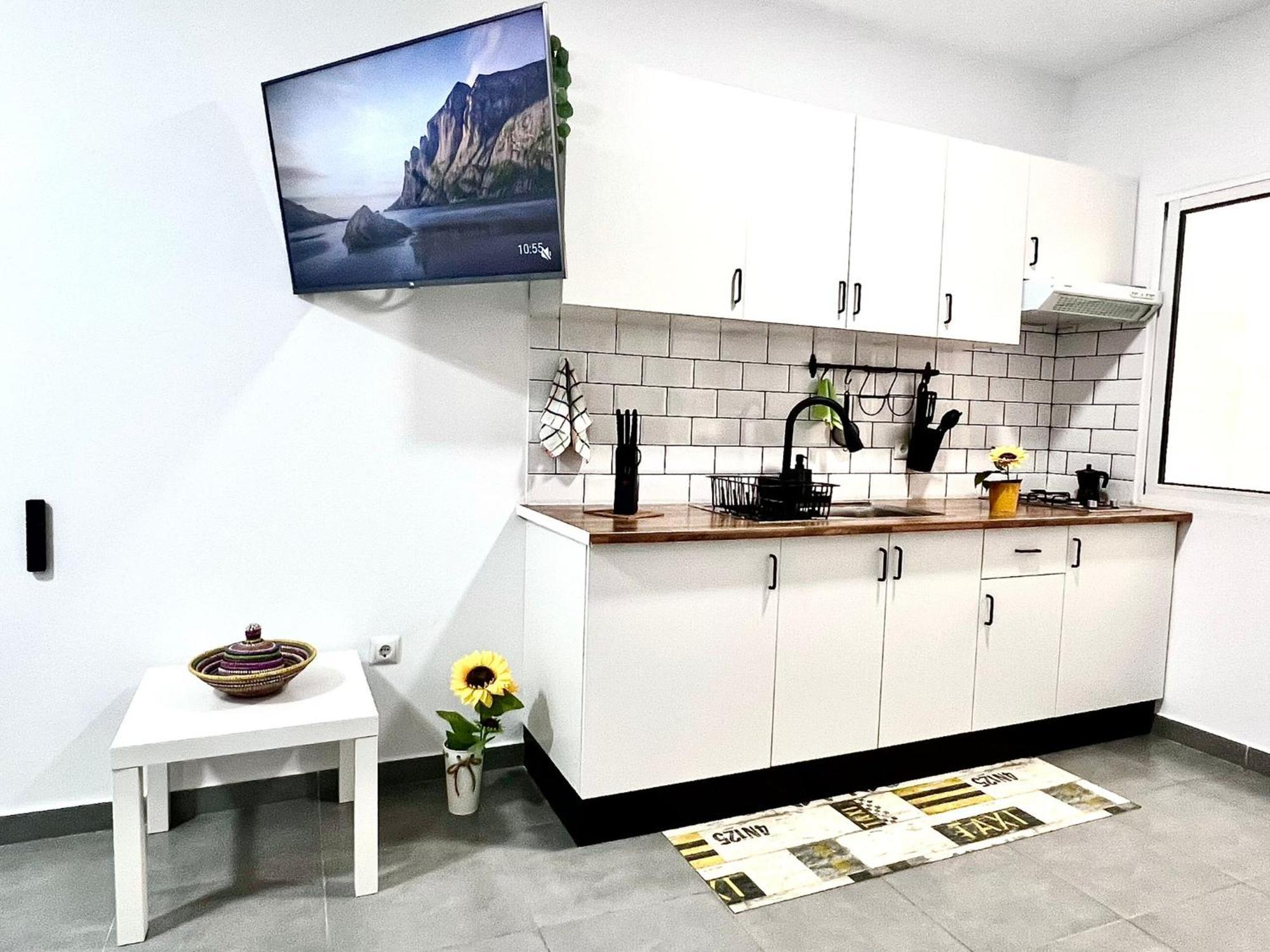 Animos! Apartments - 10 Modern Apartments Near The City & Beach, Perfect For Nomads, Travellers, Families, Watersports! Santa Maria Εξωτερικό φωτογραφία